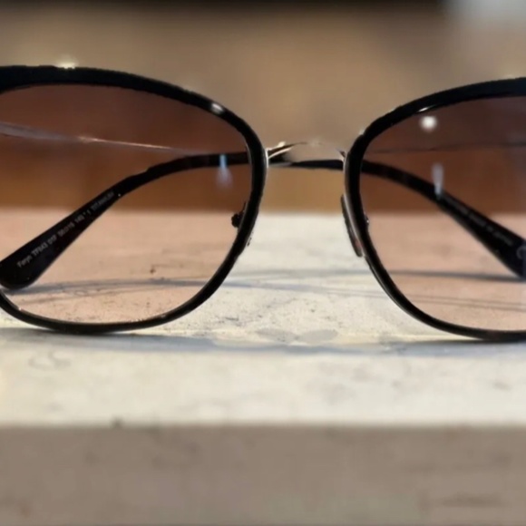 Tom Ford Faryn TF843 01F 56/19/140 TITANIUM Sunglasses. Authentic. Retail $725 main image 6